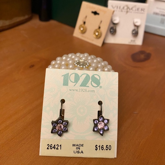 1928 Jewelry - Purple & Pink Crystal Flower Earrings